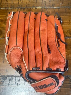 Vintage WILSON A2526 XXXL 14” Leather Softball Glove ⚾️ LHT